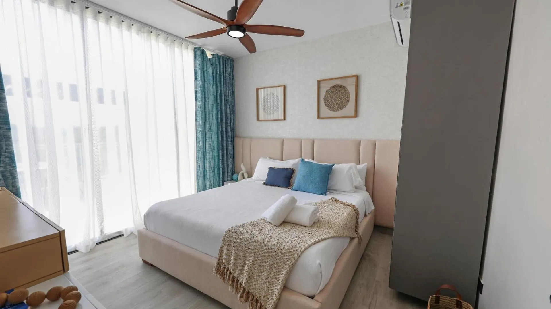 Apartment 504 New, Fantastic Rooftop With Private Jacuzzi La Laguna Dominican Republic